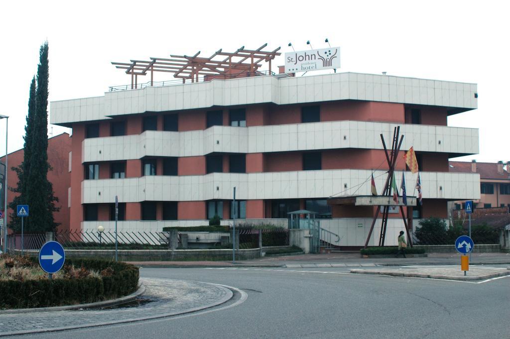 Hotel St John Desio Exterior photo
